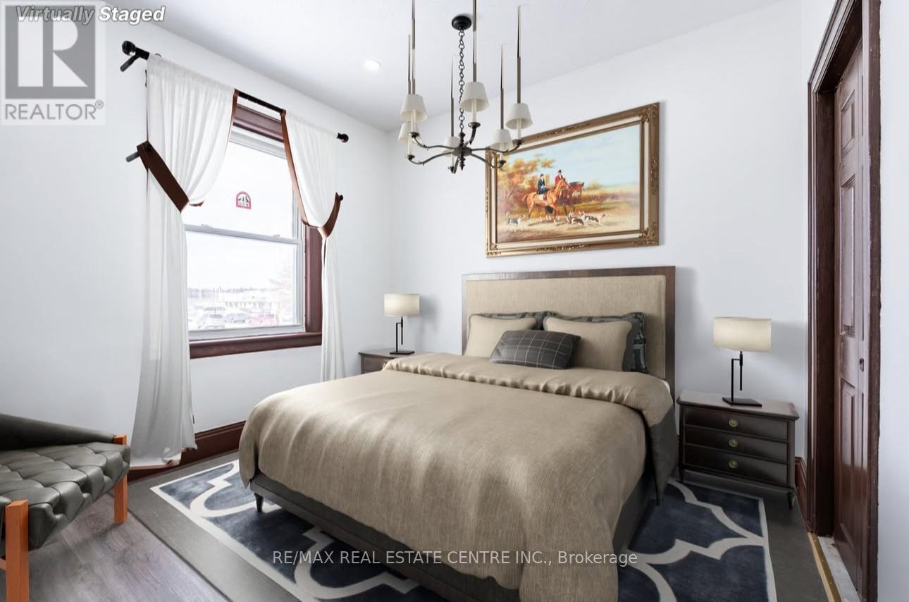 5 Easton Street, Cambridge, Ontario  N1R 1G3 - Photo 4 - X12883248