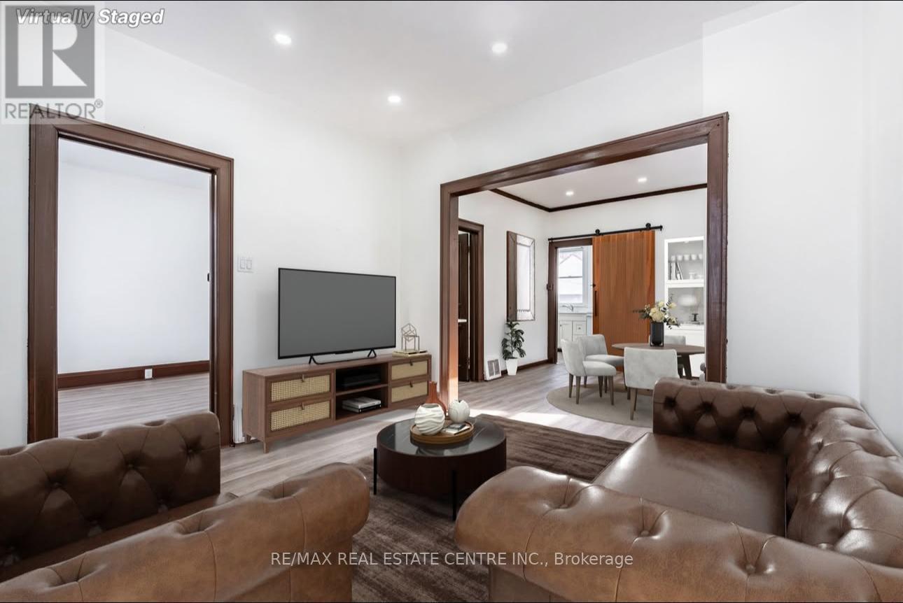 5 Easton Street, Cambridge, Ontario  N1R 1G3 - Photo 2 - X12883248