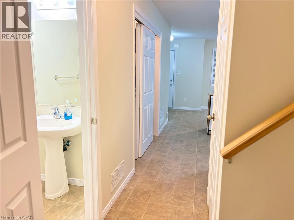 50 Howe Drive Unit# 12a, Kitchener, Ontario  N2E 0A3 - Photo 32 - 40814076