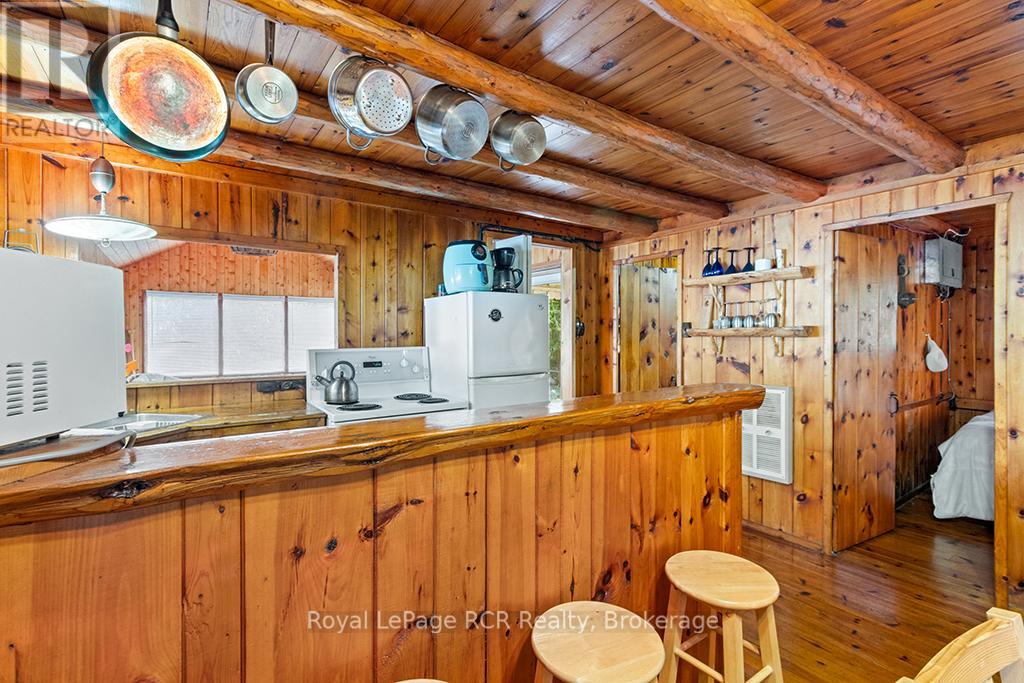 403 Eagle Road, Northern Bruce Peninsula, Ontario  N0H 2R0 - Photo 24 - X12907734