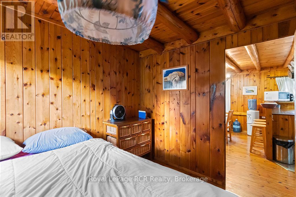 403 Eagle Road, Northern Bruce Peninsula, Ontario  N0H 2R0 - Photo 32 - X12907734