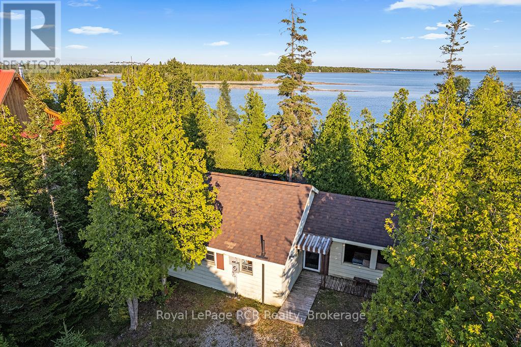 403 Eagle Road, Northern Bruce Peninsula, Ontario  N0H 2R0 - Photo 37 - X12907734