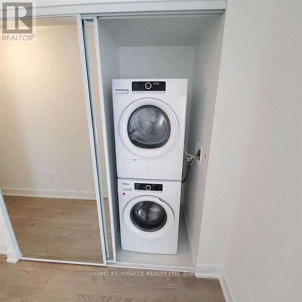 1226 - 9 Mabelle Avenue, Toronto, Ontario  M9A 4X7 - Photo 13 - W12907748