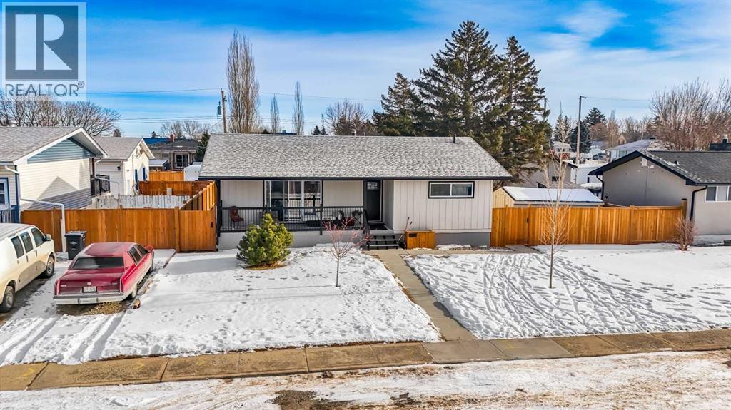 92 2a Street, High River, Alberta  T1V 1G6 - Photo 2 - A2279000