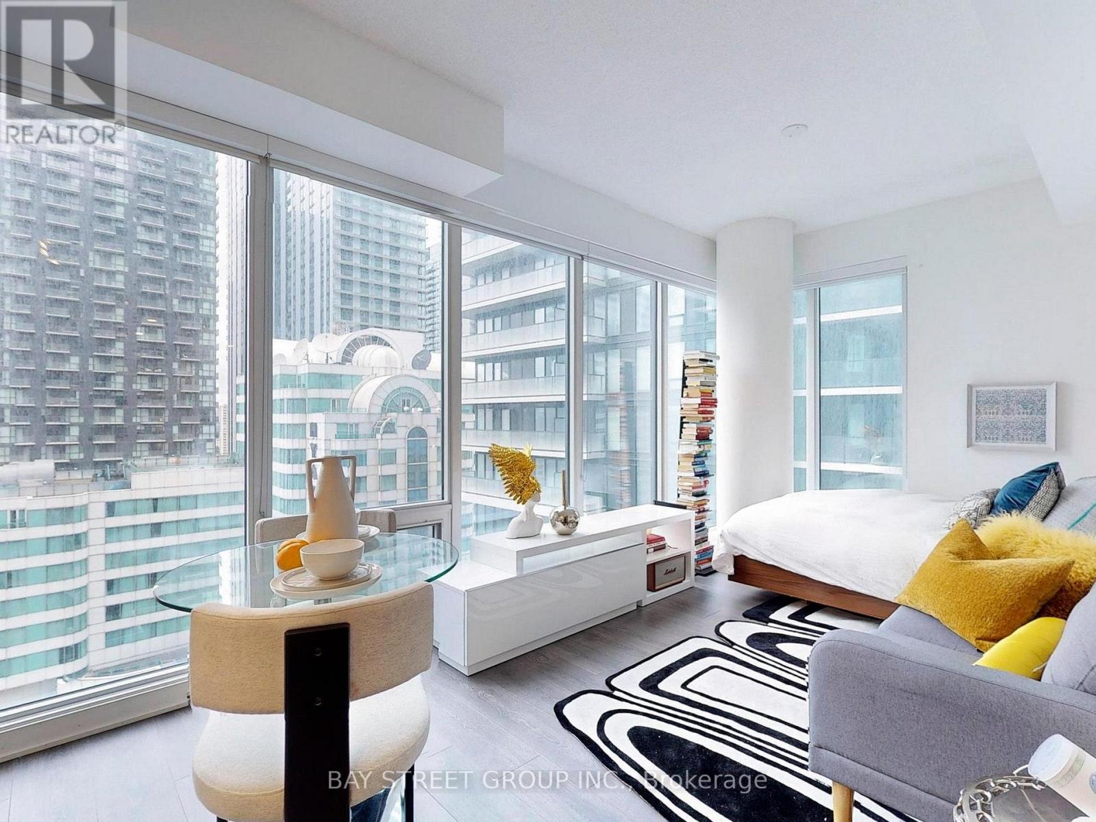 2311 - 115 BLUE JAYS WAY, Toronto, Ontario