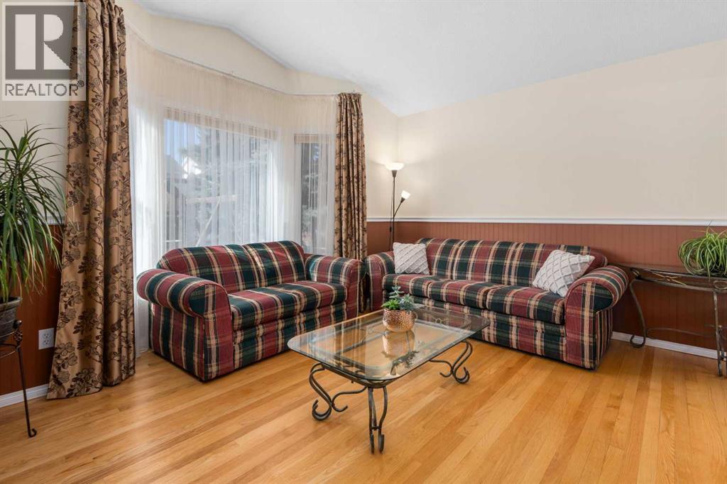 232 Millbank Drive Sw, Calgary, Alberta  T2Y 2H8 - Photo 7 - A2294156