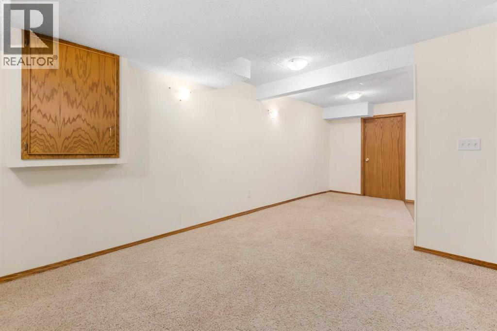 232 Millbank Drive Sw, Calgary, Alberta  T2Y 2H8 - Photo 34 - A2294156