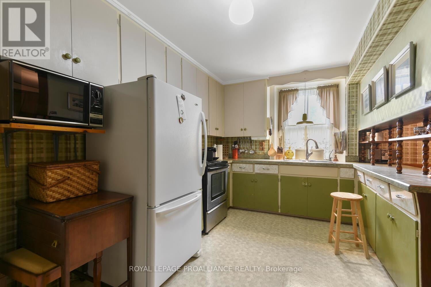 3646 Maple Avenue, Augusta, Ontario  K0E 1T0 - Photo 8 - X12907754