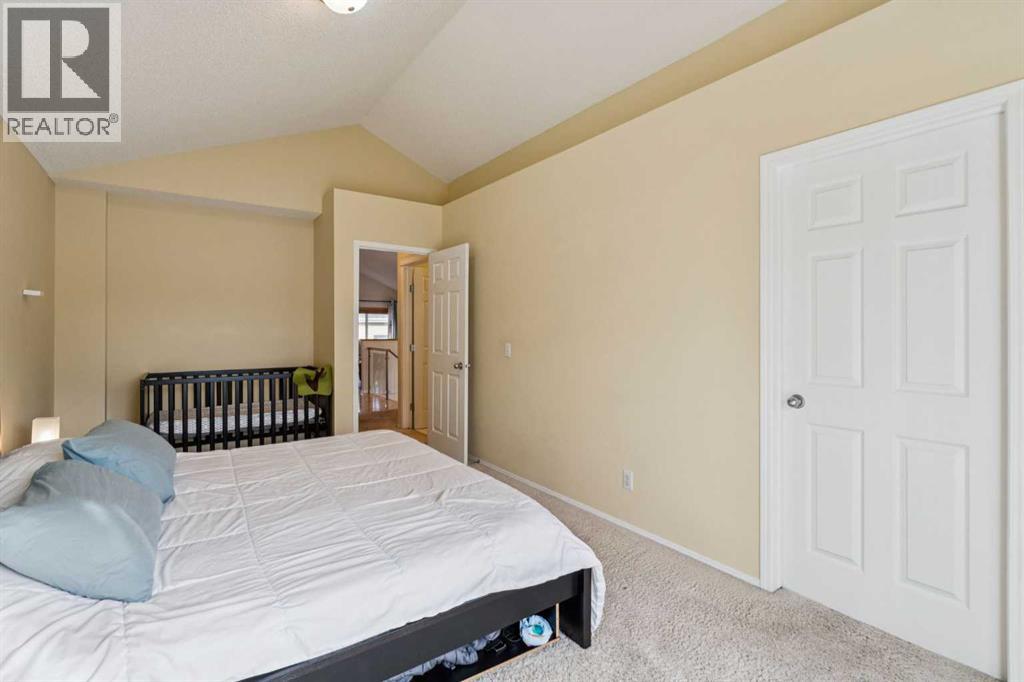 202 Copperfield Gardens SE, Calgary, Alberta  T2Z 4C1 - Photo 17 - A2294371