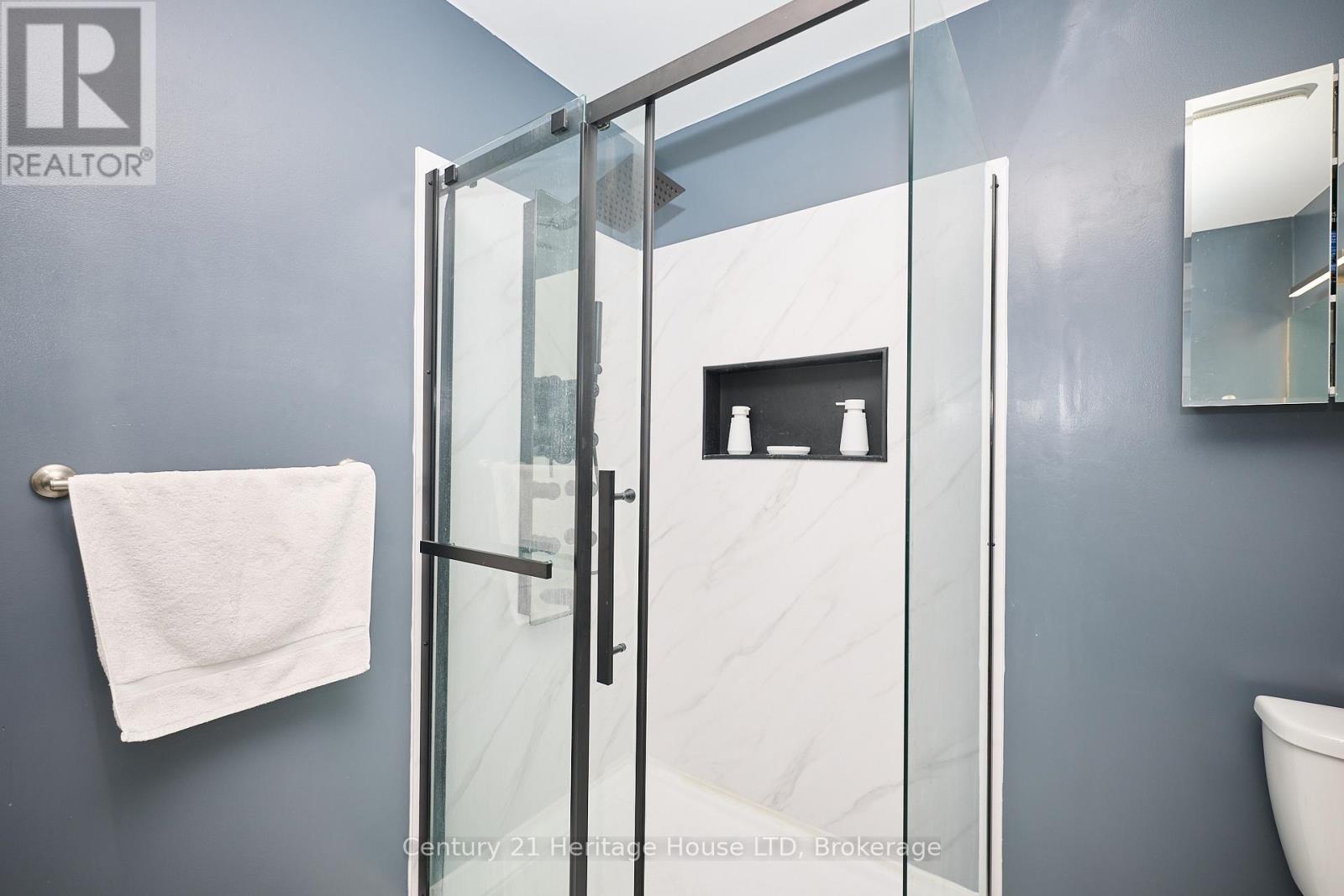 3722 Sussex Lane, Fort Erie, Ontario  L0S 1S0 - Photo 29 - X12730892