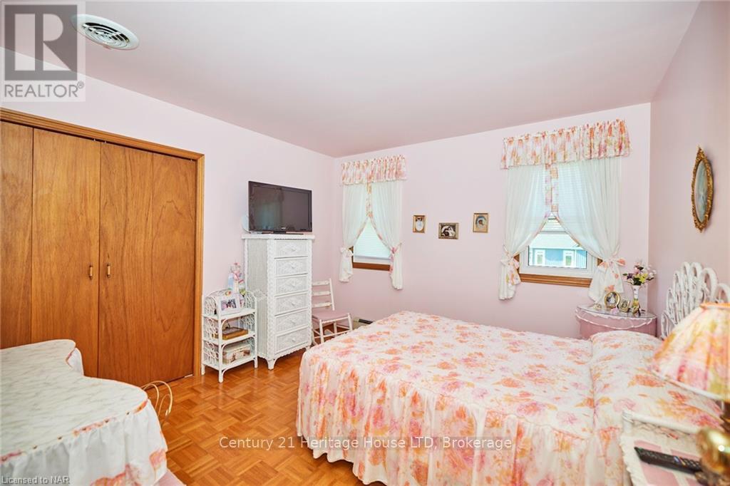 191 Cairns Crescent, Fort Erie, Ontario  L2A 5M4 - Photo 31 - X12457532