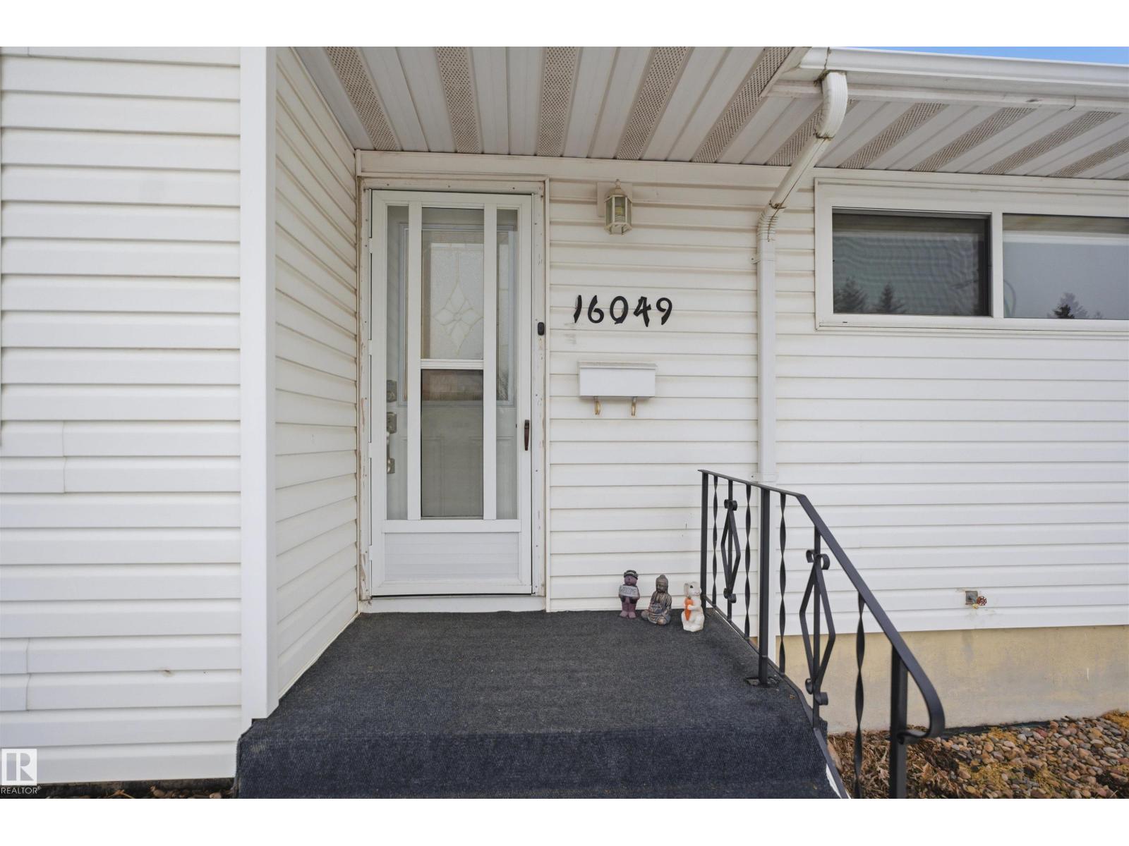 16049 95 Av Nw, Edmonton, Alberta  T5P 0A8 - Photo 3 - E4478652