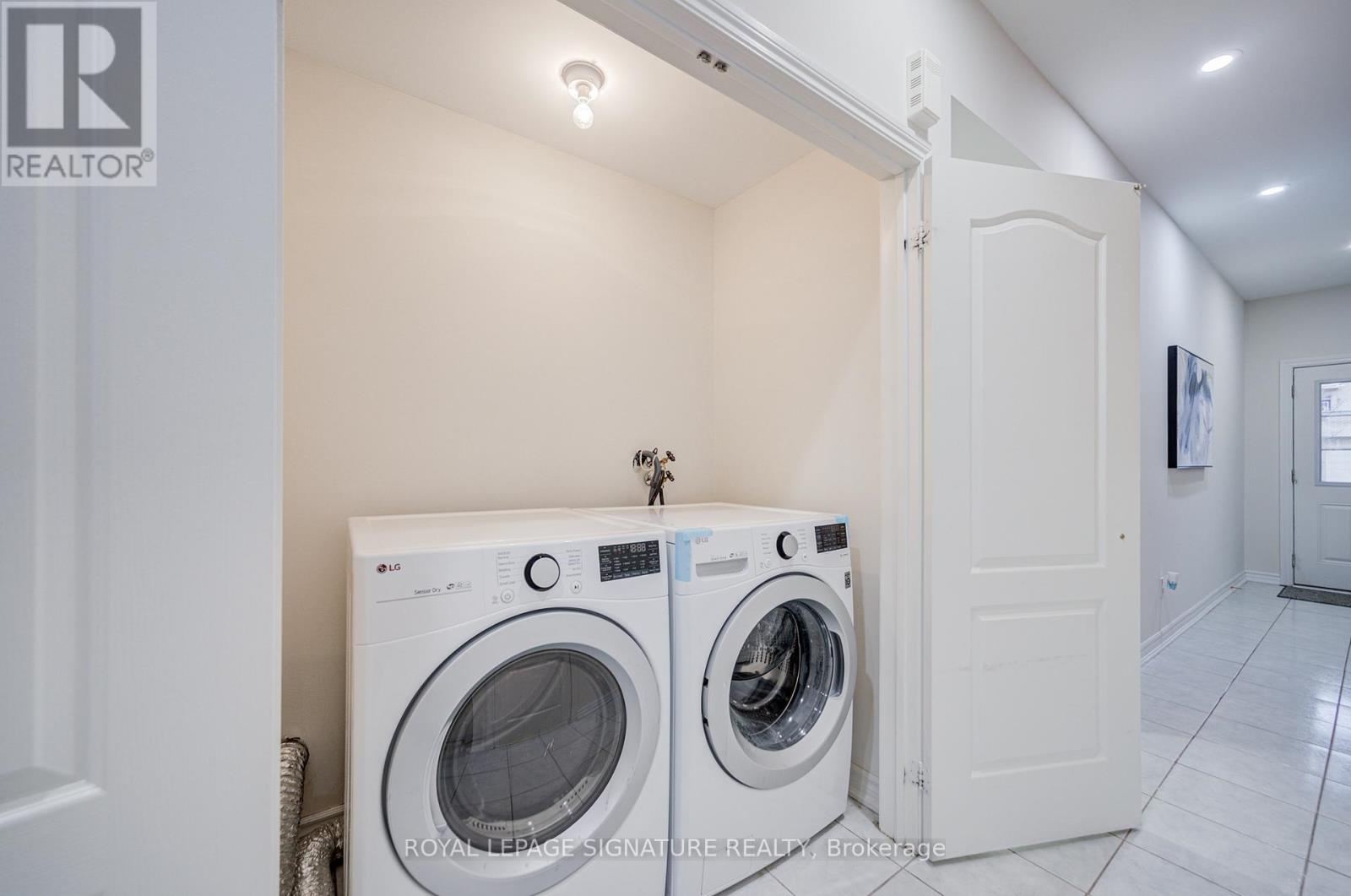 86 Donald Buttress Boulevard W, Markham, Ontario  L6C 0P1 - Photo 8 - N12907760