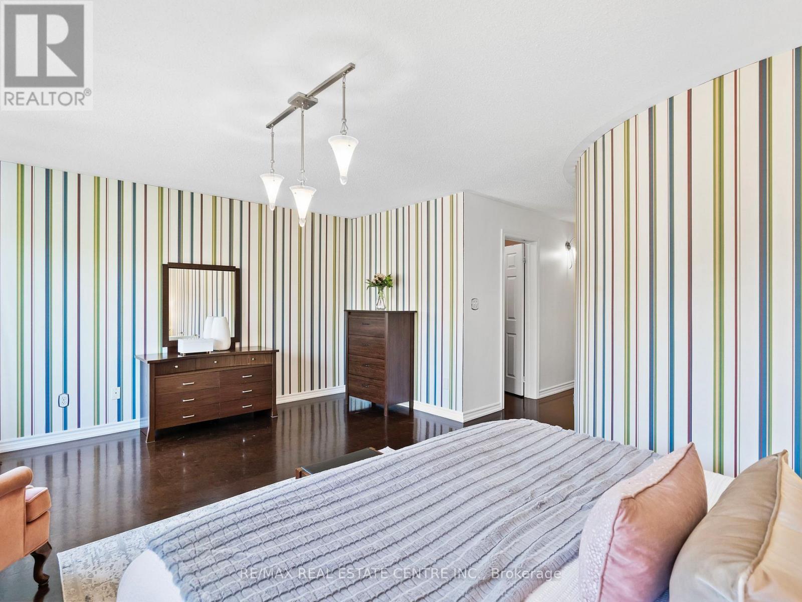 27 Martell Gate, Aurora, Ontario  L4G 0B9 - Photo 27 - N12907770