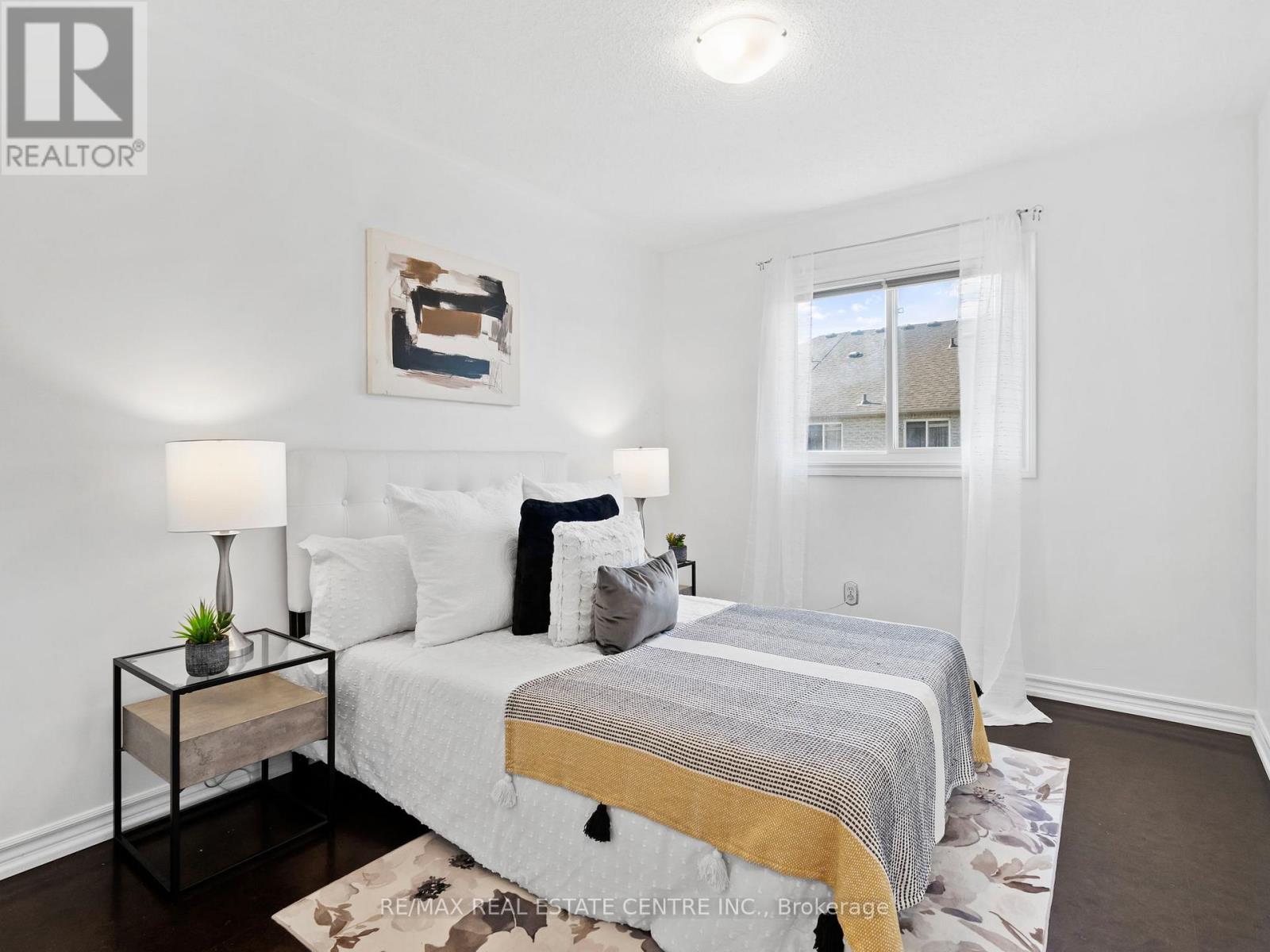 27 Martell Gate, Aurora, Ontario  L4G 0B9 - Photo 31 - N12907770