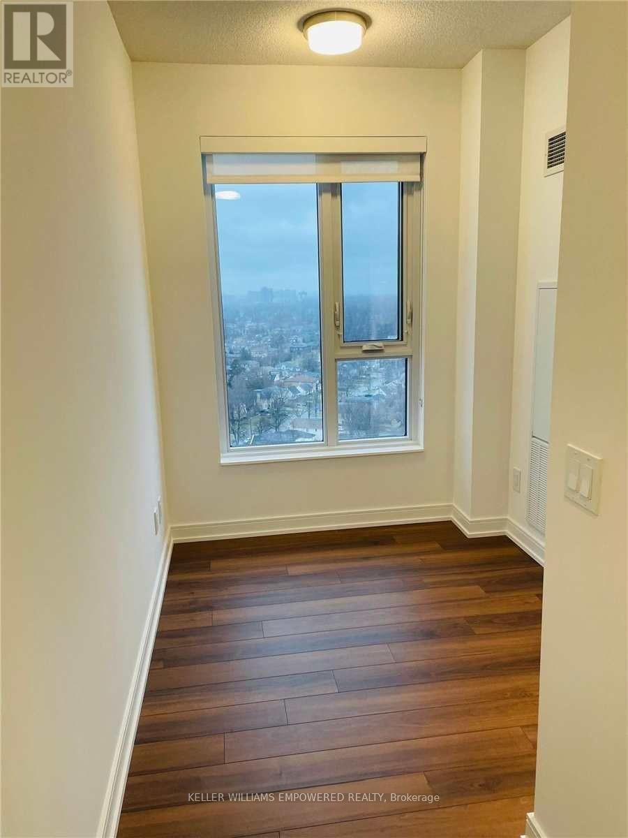 2004 - 30 Samuel Wood Way, Toronto, Ontario  M9B 0C9 - Photo 4 - W12907784