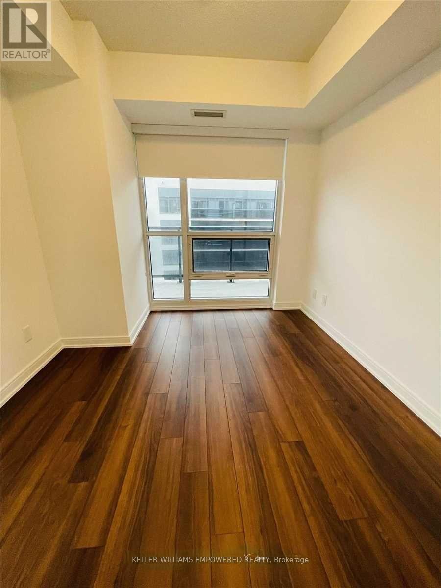 2004 - 30 Samuel Wood Way, Toronto, Ontario  M9B 0C9 - Photo 5 - W12907784