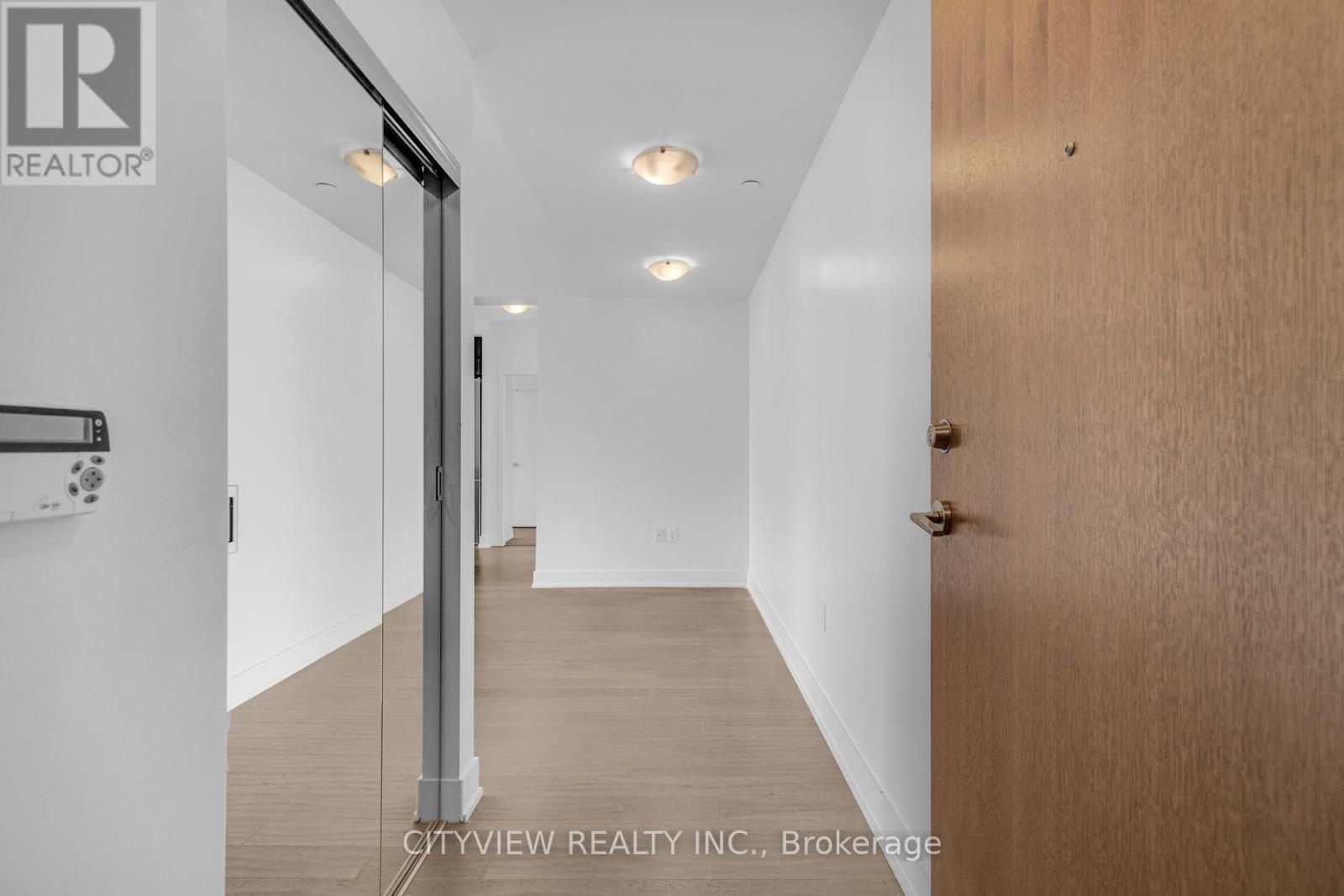 4510 - 20 Shore Breeze Drive, Toronto, Ontario  M8V 1A1 - Photo 10 - W12907786