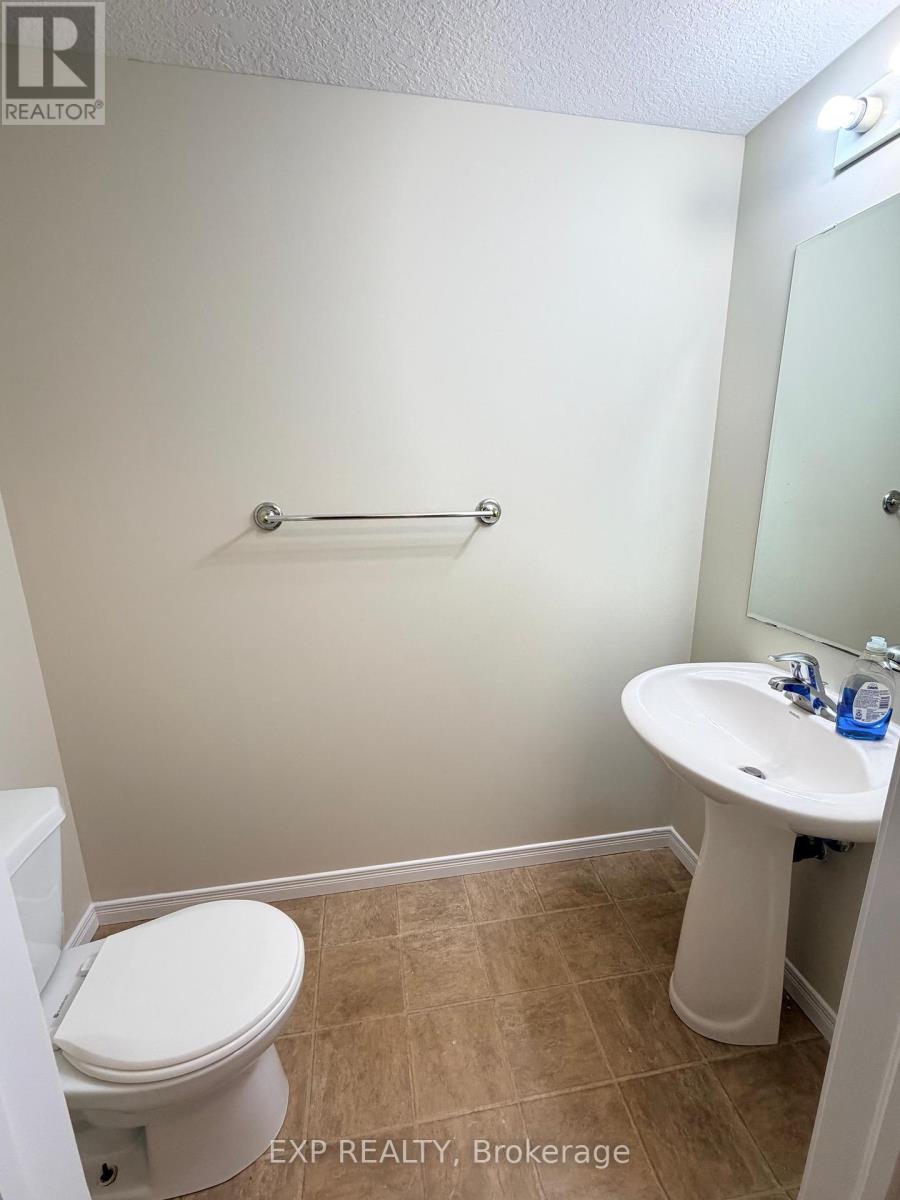 12a - 50 Howe Drive, Kitchener, Ontario  N2E 0A3 - Photo 11 - X12907768