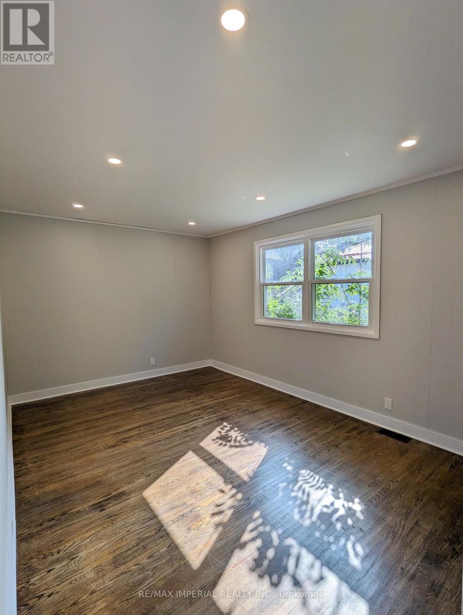 2B HURON STREET, Kawartha Lakes, Ontario