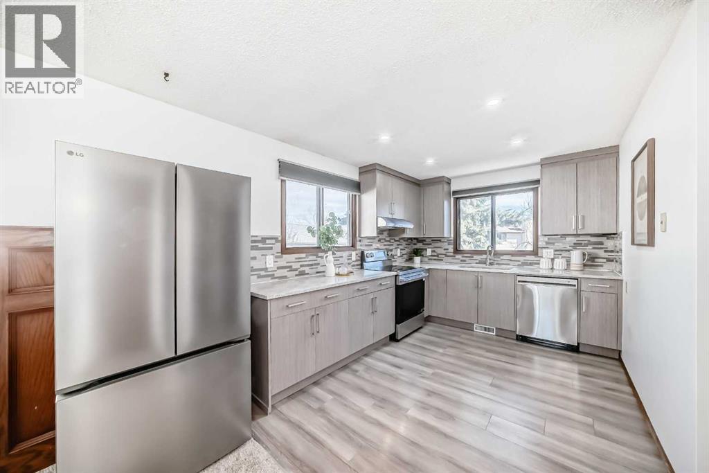 6735 Temple Drive NE, Calgary, Alberta  T1Y 5S1 - Photo 10 - A2295031