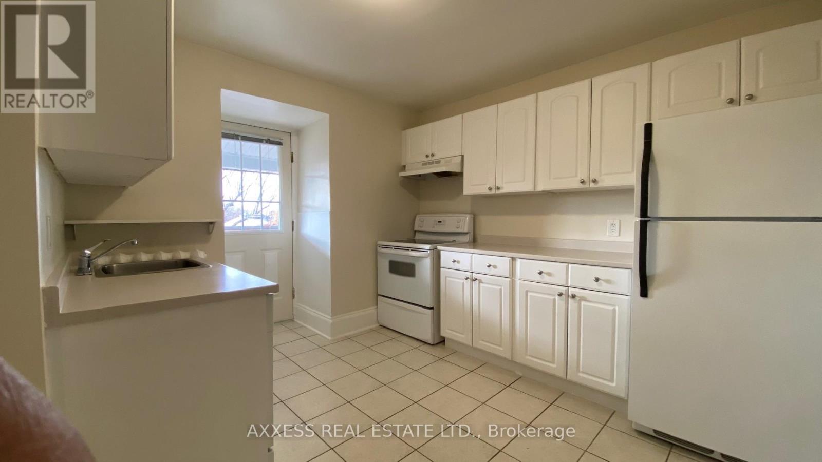 96 Wurtemburg Street, Ottawa, Ontario  K1N 8M2 - Photo 5 - X12907568