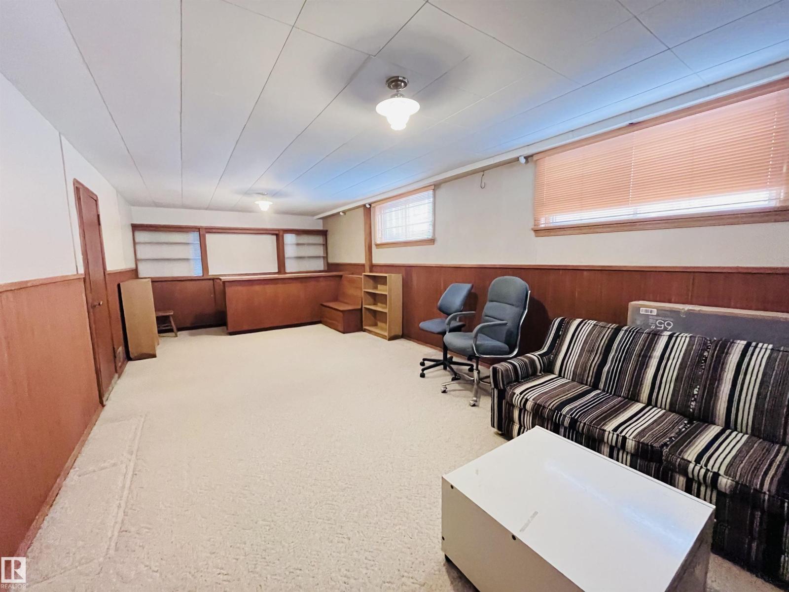 7911 119 St Nw, Edmonton, Alberta  T6G 1W6 - Photo 3 - E4478653