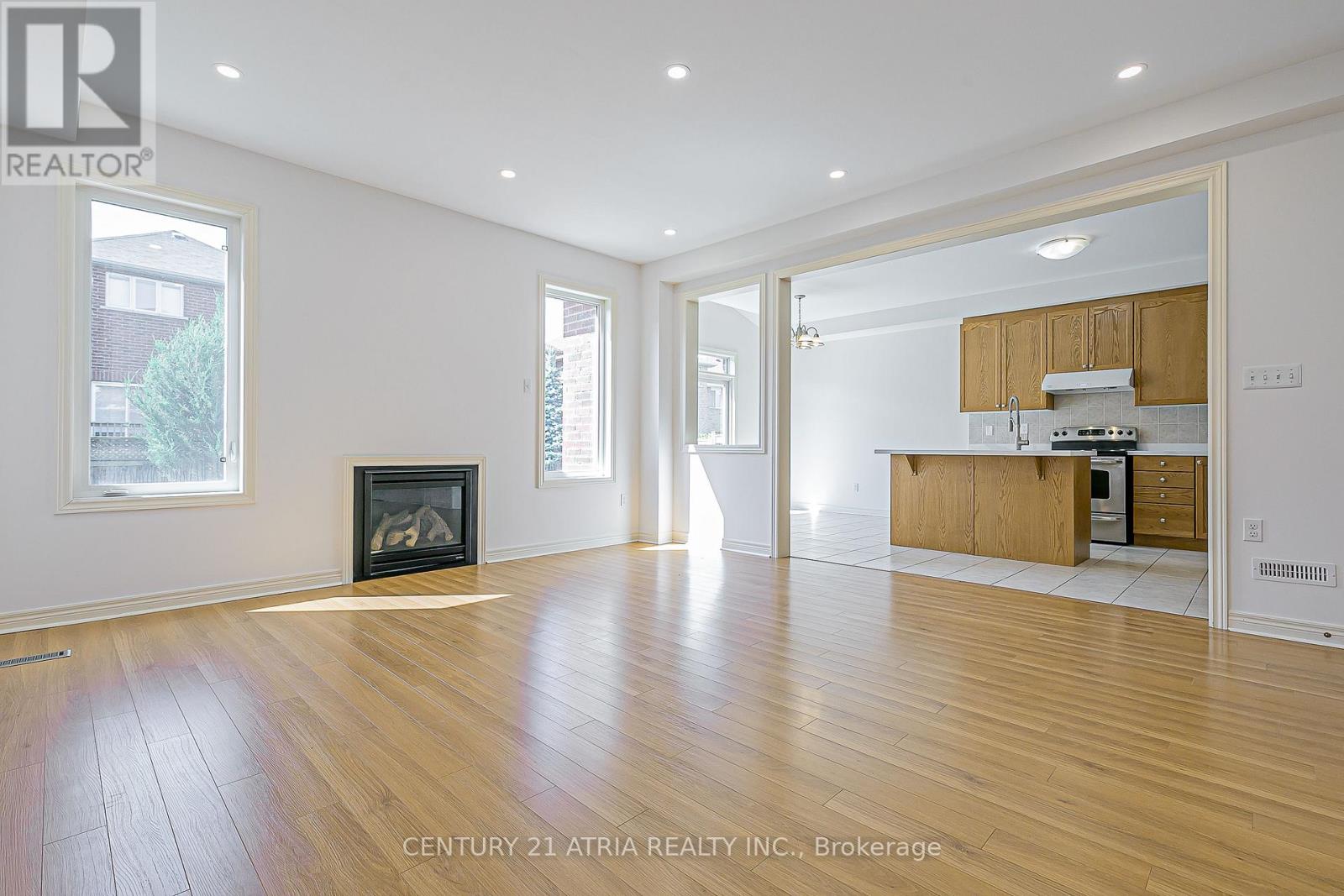 32 Silkgrove Terrace, Markham, Ontario  L6E 1P7 - Photo 10 - N12907788