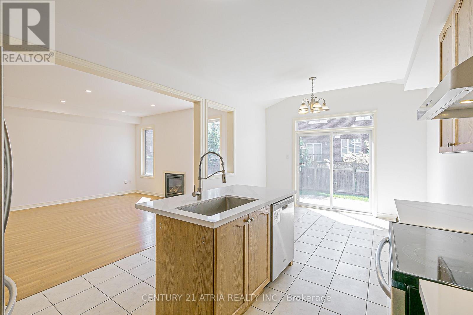 32 Silkgrove Terrace, Markham, Ontario  L6E 1P7 - Photo 18 - N12907788