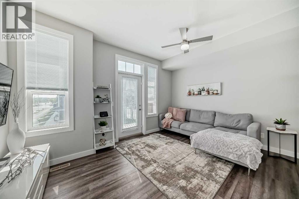 63 Legacy Path SE, Calgary, Alberta  T2X 4H9 - Photo 15 - A2280200