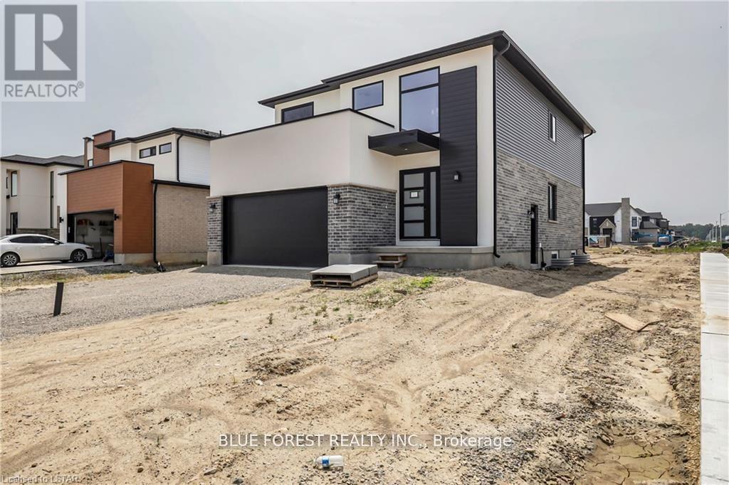 29 Poole Crescent, Middlesex Centre, Ontario  N0L 1R0 - Photo 3 - X12907810