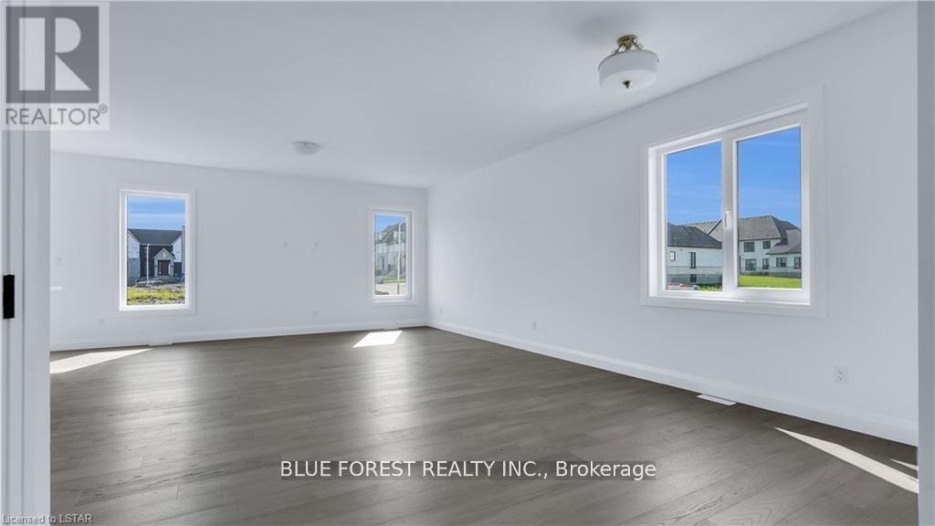 29 Poole Crescent, Middlesex Centre, Ontario  N0L 1R0 - Photo 9 - X12907810