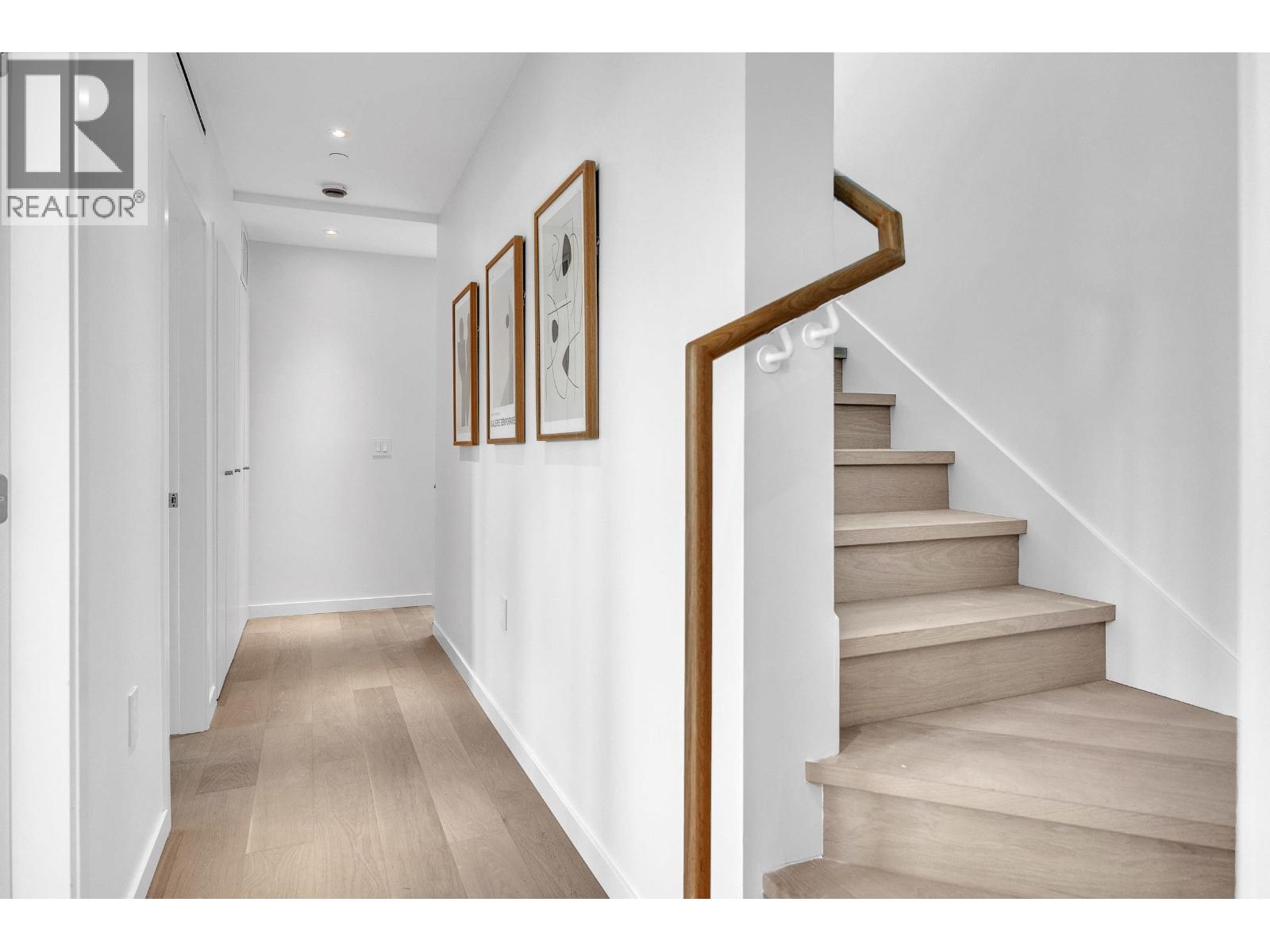 2 2915 E 5th Avenue, Vancouver, British Columbia  V5M 1N6 - Photo 21 - R3101017