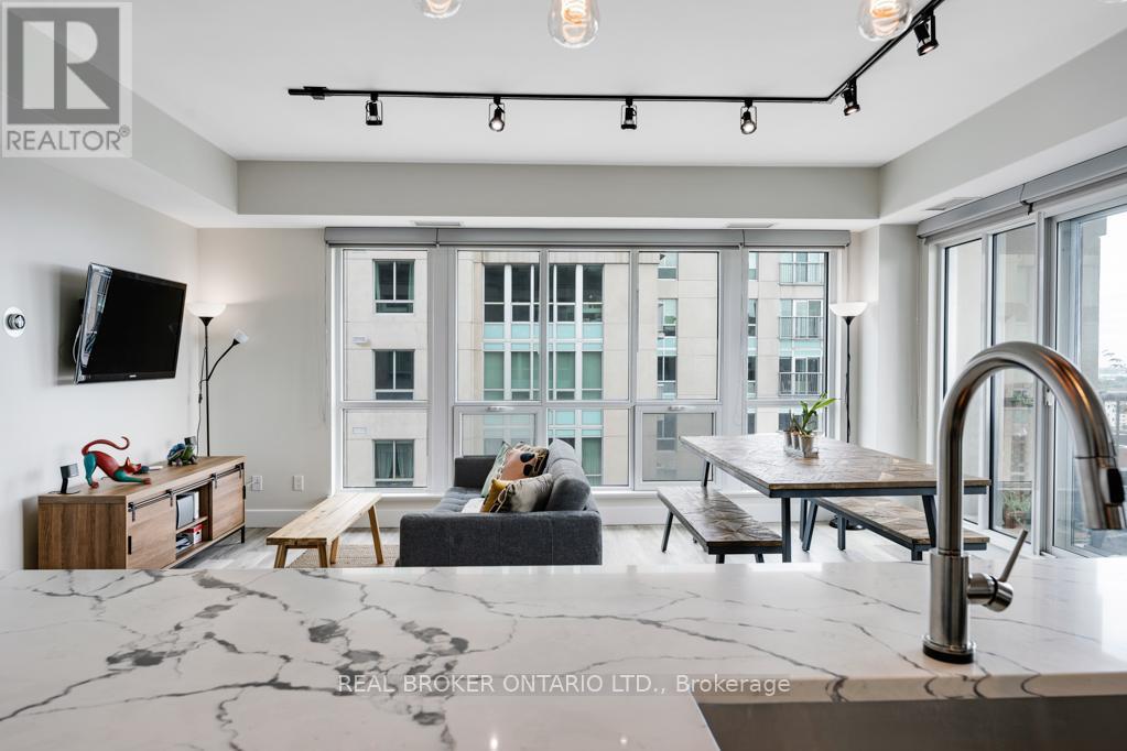 2208 - 200 Rideau Street, Ottawa, Ontario  K1N 5Y1 - Photo 5 - X12907804