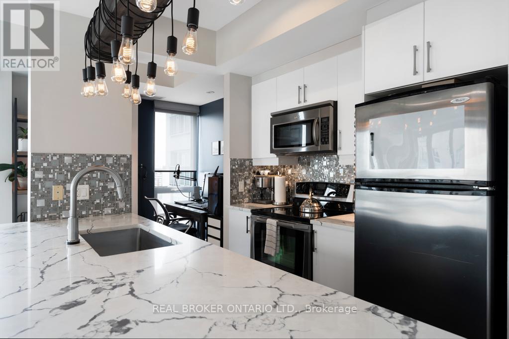 2208 - 200 Rideau Street, Ottawa, Ontario  K1N 5Y1 - Photo 6 - X12907804