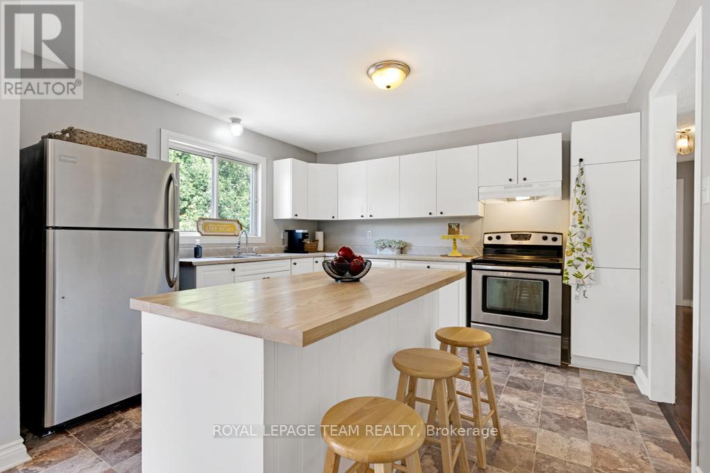 8133 County Rd 44 Road, Edwardsburgh/cardinal, Ontario  K0E 1X0 - Photo 15 - X12907818