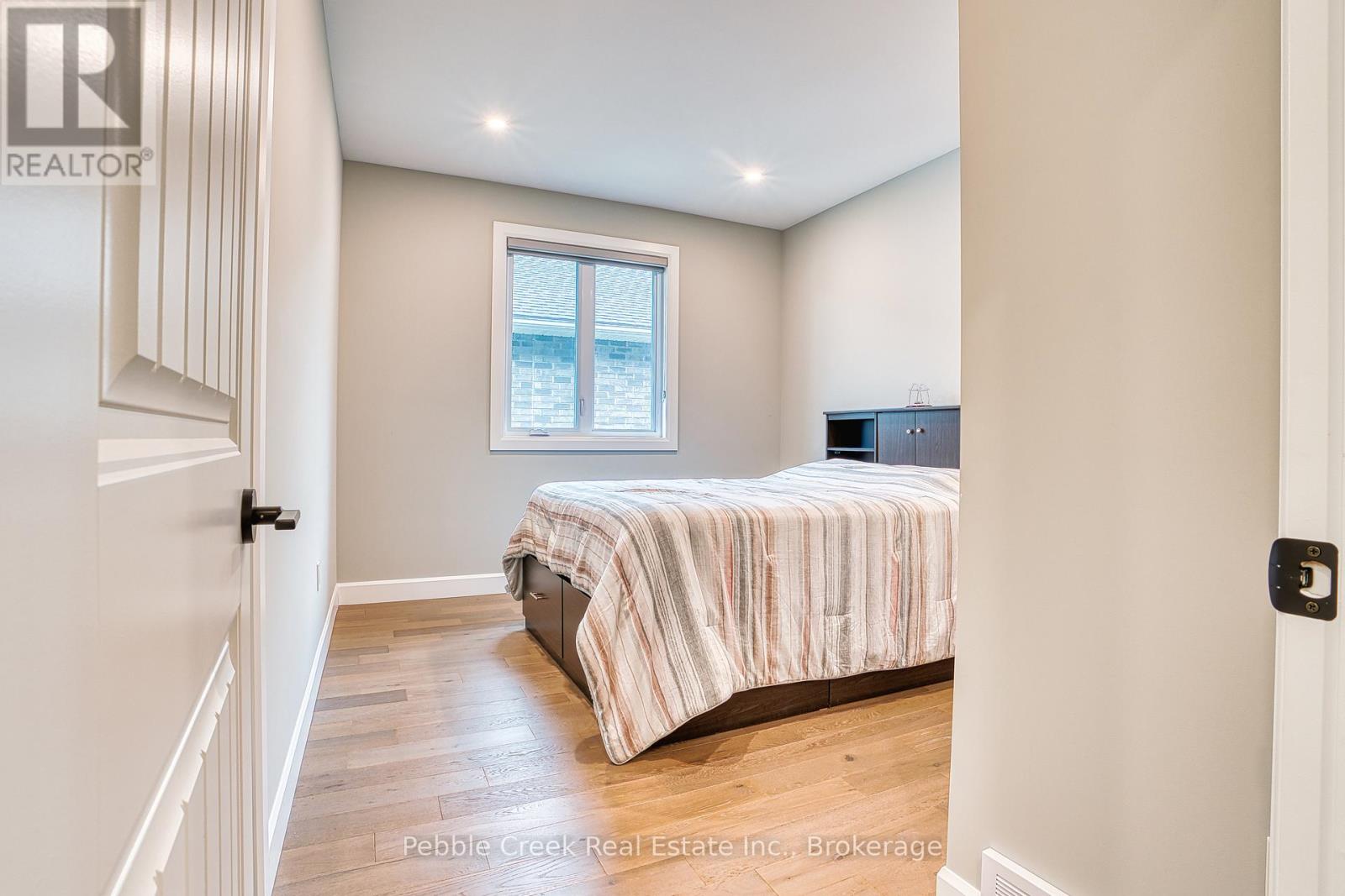 182 Shearwater Trail, Goderich, Ontario  N7A 0C3 - Photo 16 - X12905964