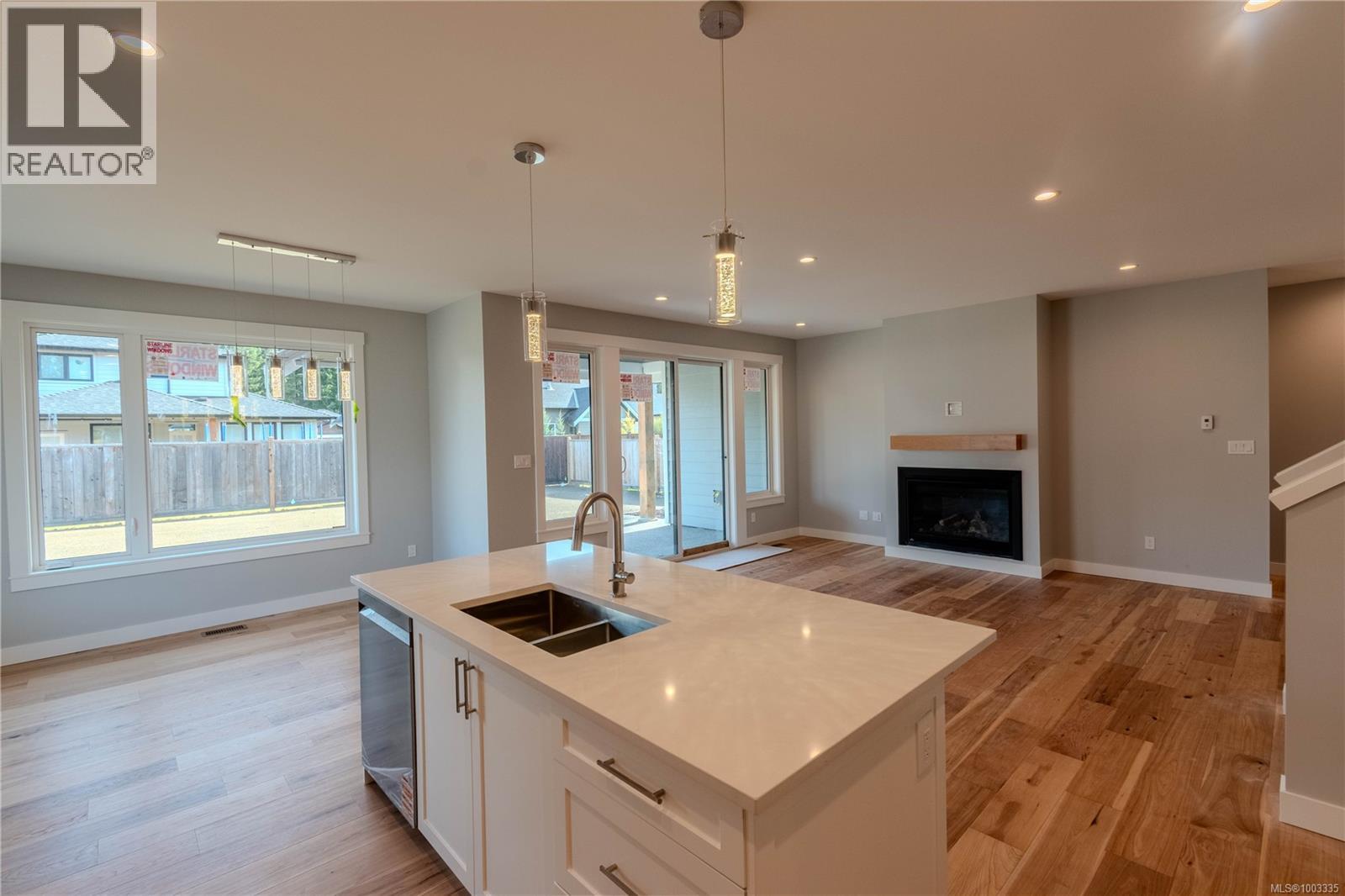 758 Sitka St, Campbell River, British Columbia  V9H 0G4 - Photo 8 - 1003335