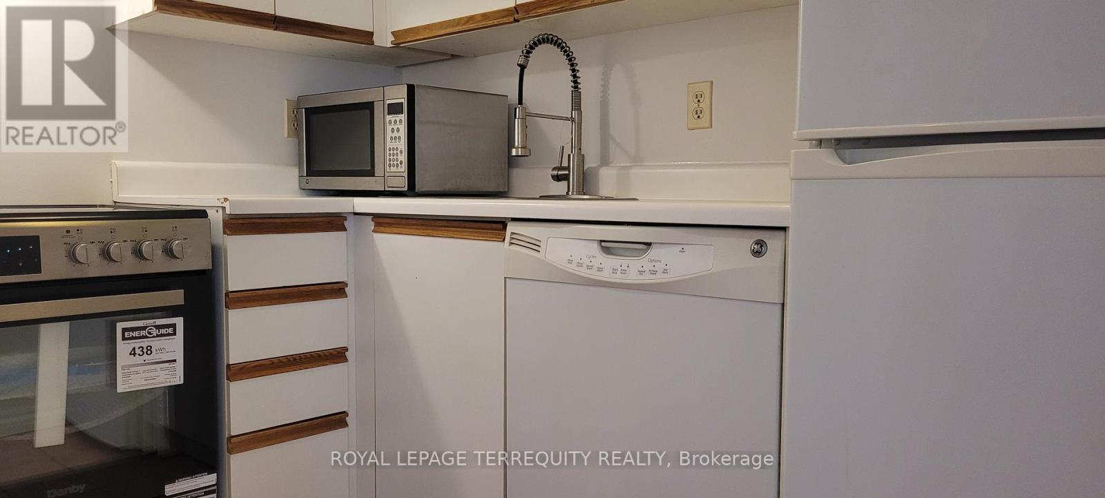 2101 - 55 Centre Avenue, Toronto, Ontario  M5G 2H5 - Photo 5 - C12907808