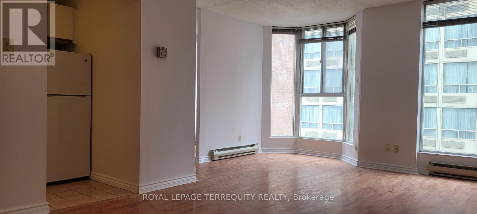 2101 - 55 Centre Avenue, Toronto, Ontario  M5G 2H5 - Photo 6 - C12907808