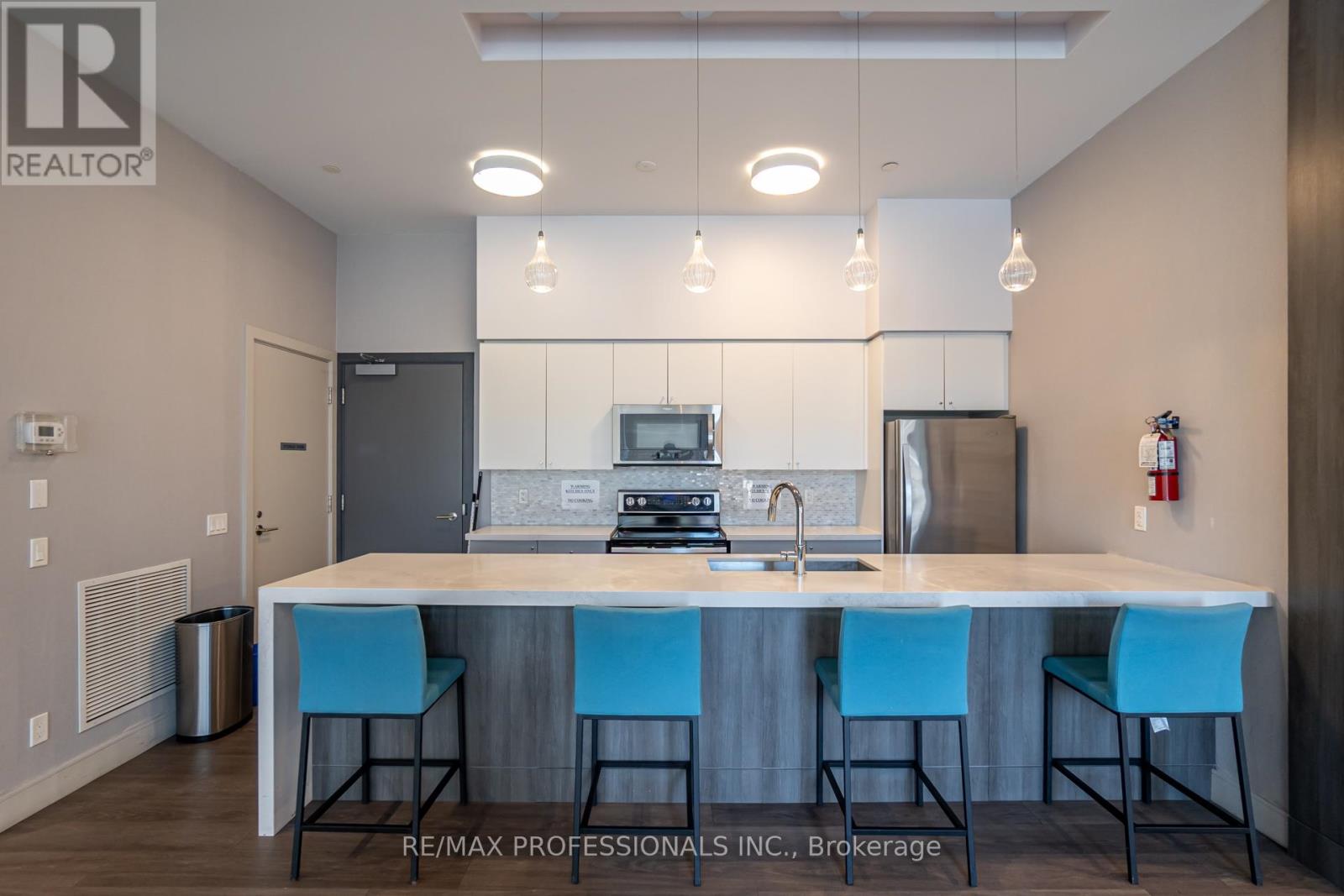 215 - 1346 Danforth Road, Toronto, Ontario  M1J 0A9 - Photo 32 - E12705352