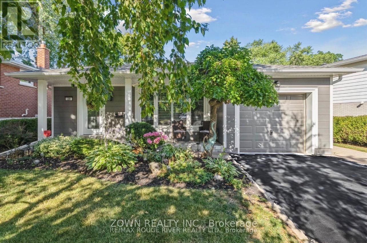 29 Rodarick Drive, Toronto, Ontario  M1C 1W4 - Photo 9 - E12744906