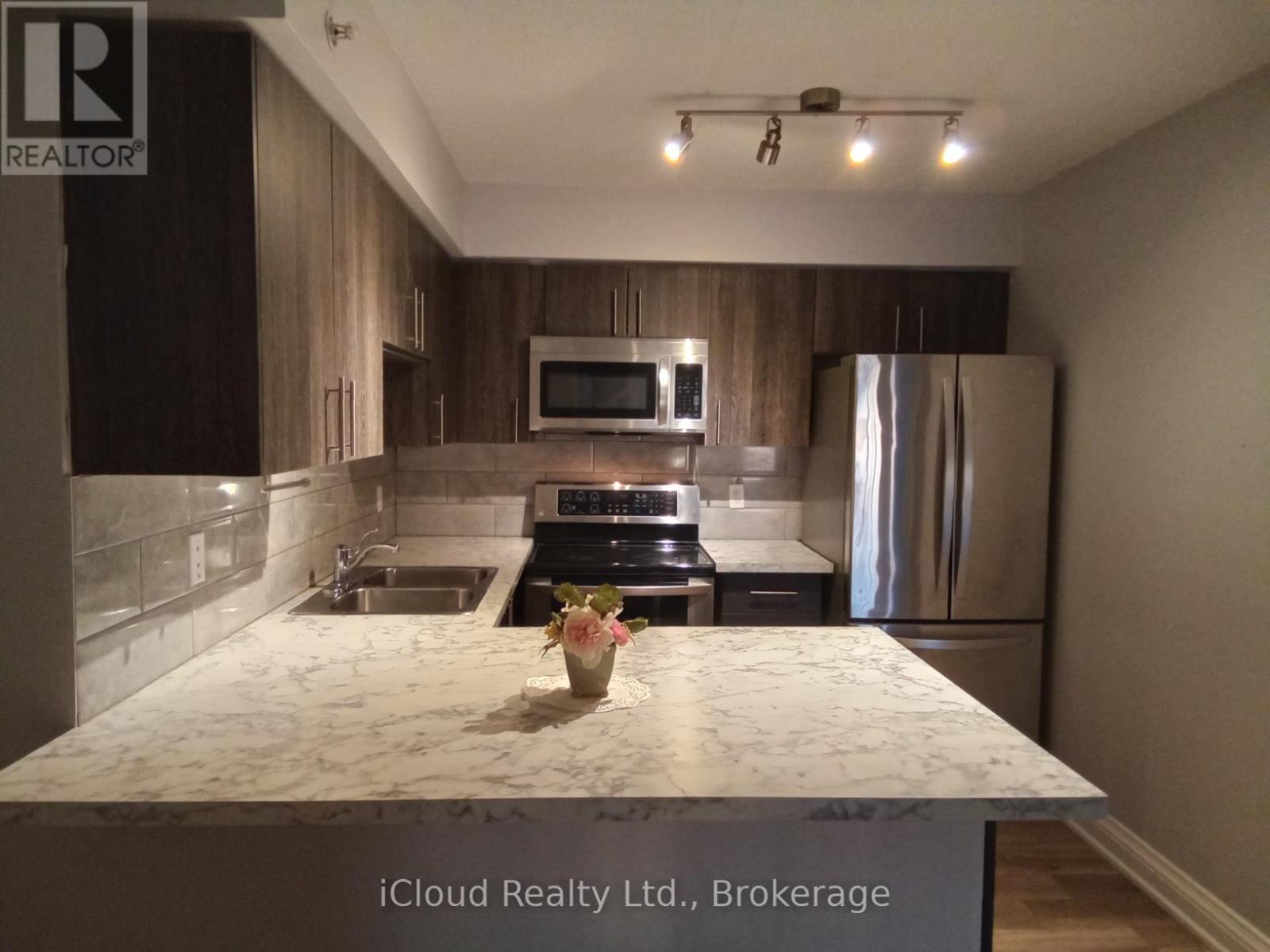 306 - 1450 Bishops Gate, Oakville, Ontario  L6M 4N1 - Photo 7 - W12834734