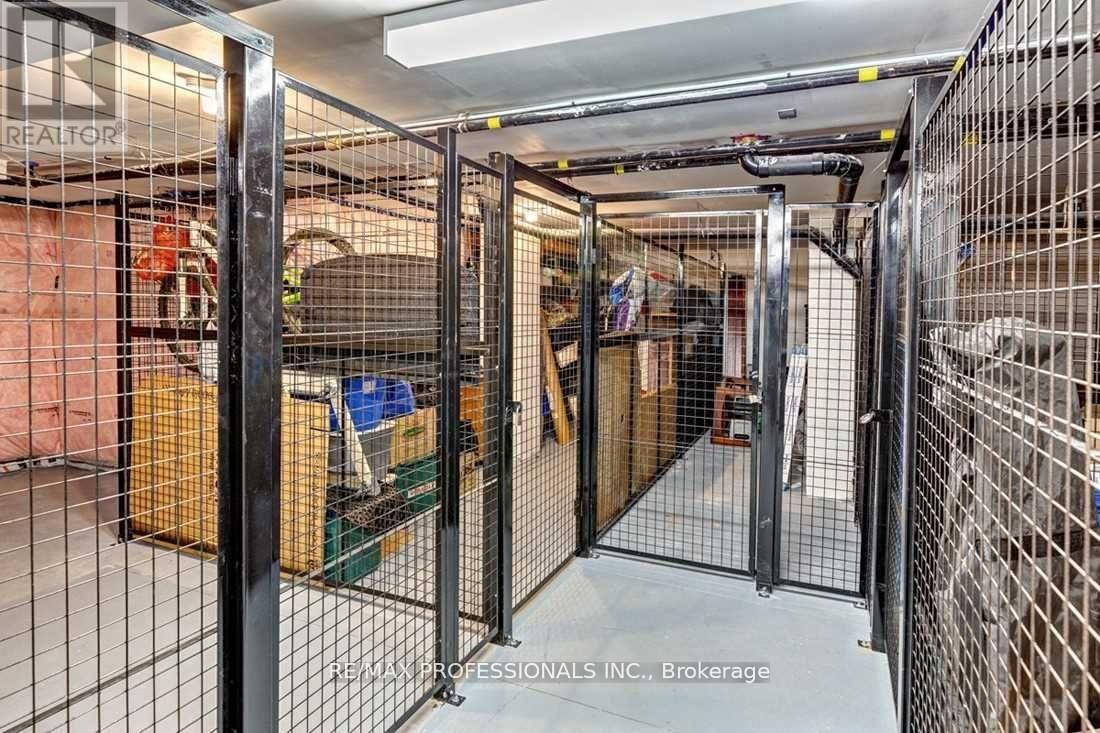 208 - 2393 Bronte Road, Oakville, Ontario  L6M 1P5 - Photo 32 - W12866294