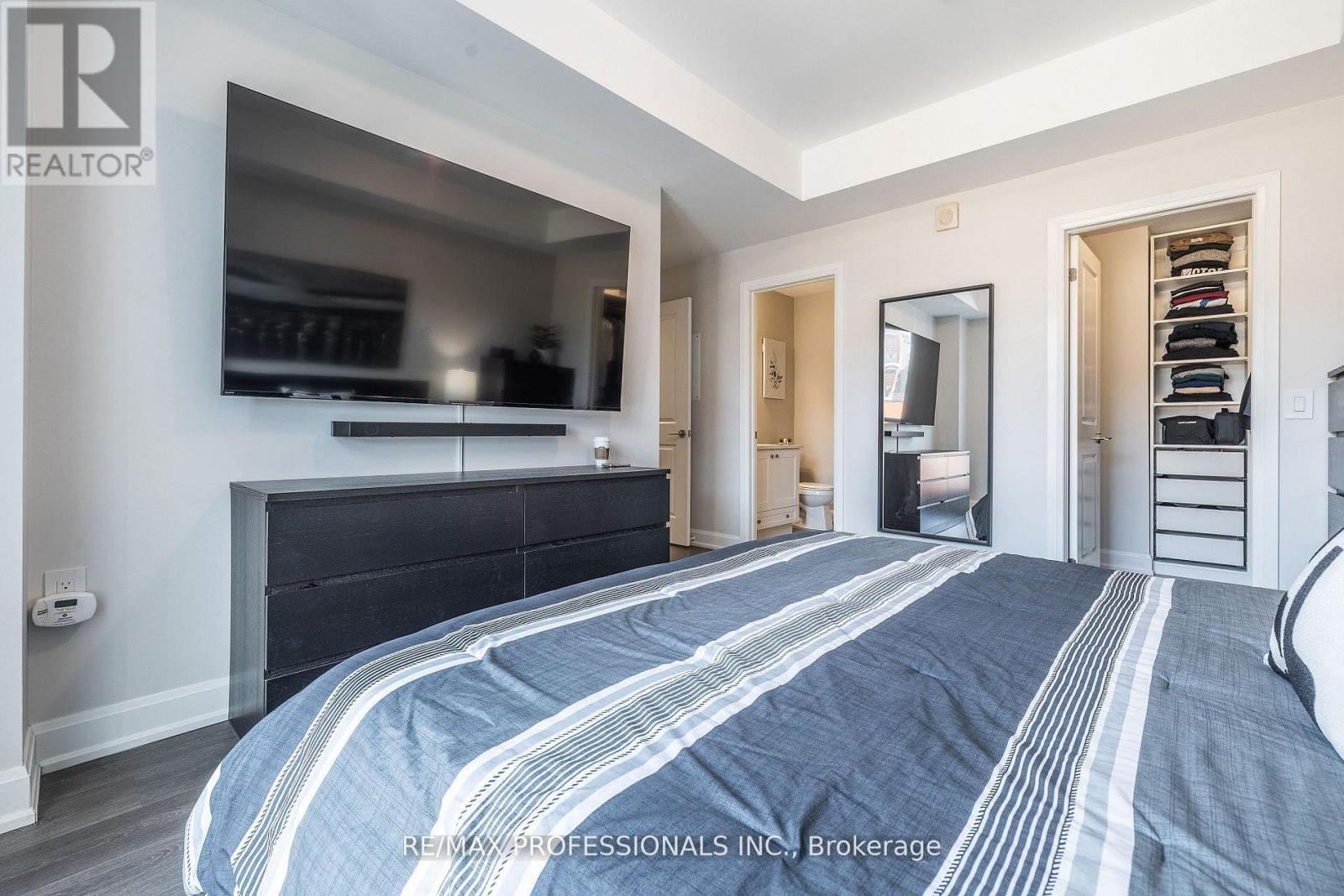 208 - 2393 Bronte Road, Oakville, Ontario  L6M 1P5 - Photo 15 - W12866294