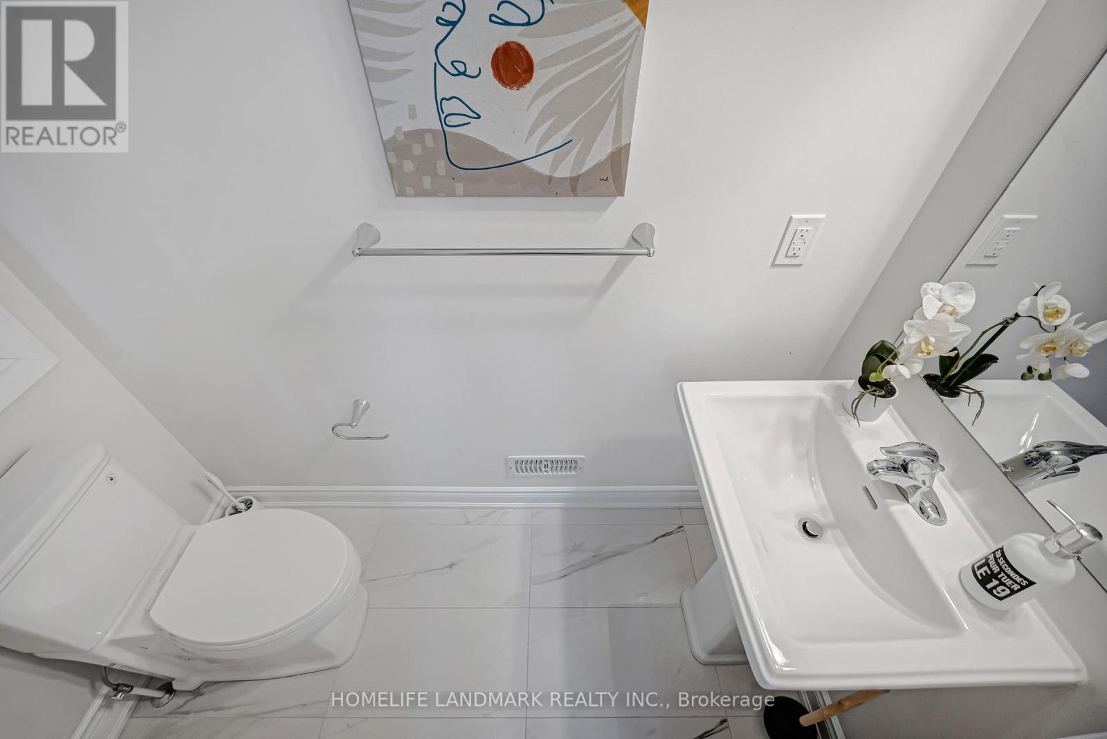 3404 Mosley Gate, Oakville, Ontario  L6H 0Z1 - Photo 4 - W12907806