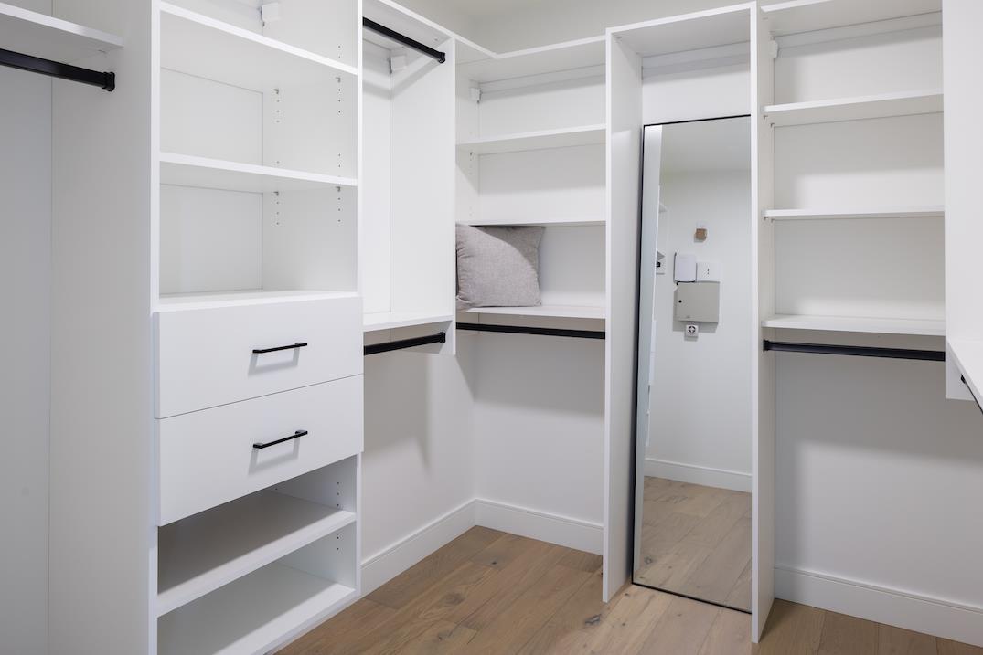 19667 76b Avenue, Langley, British Columbia  V2Y 3T4 - Photo 16 - R3101826