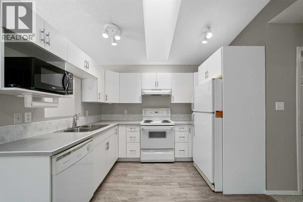 5213a 57 Street, Camrose, Alberta  T4V 2Y5 - Photo 7 - A2276601