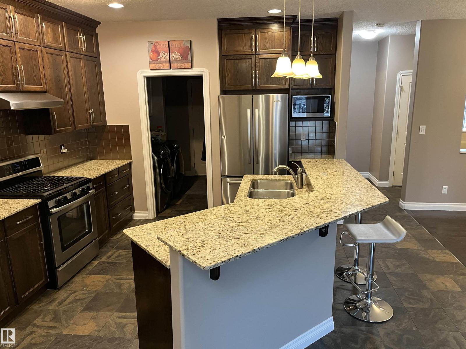 21917 95a Av Nw, Edmonton, Alberta  T5T 3Y6 - Photo 6 - E4478655