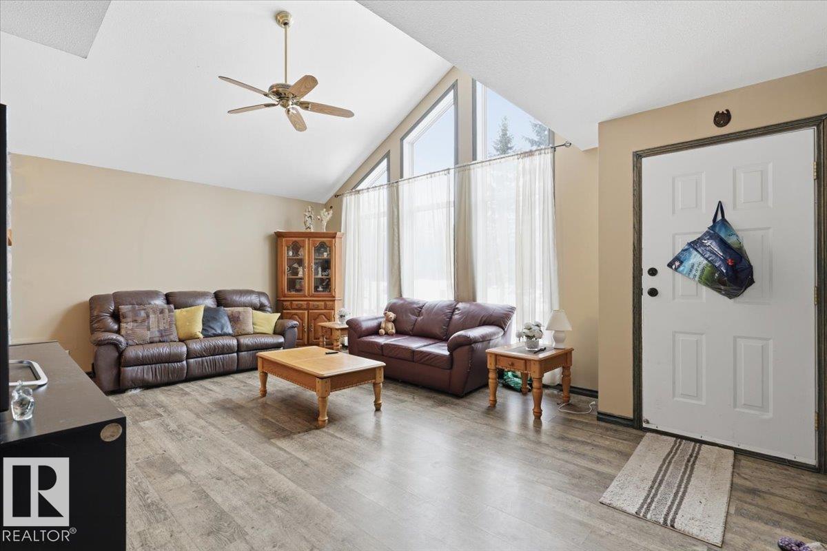 B 20 Golden Cr, Rural Leduc County, Alberta  T0C 2C0 - Photo 3 - E4478656